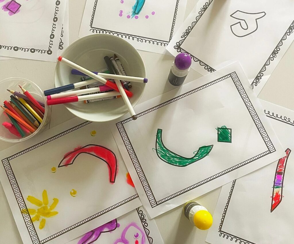 Arabic Alphabet with Pictures for Kids